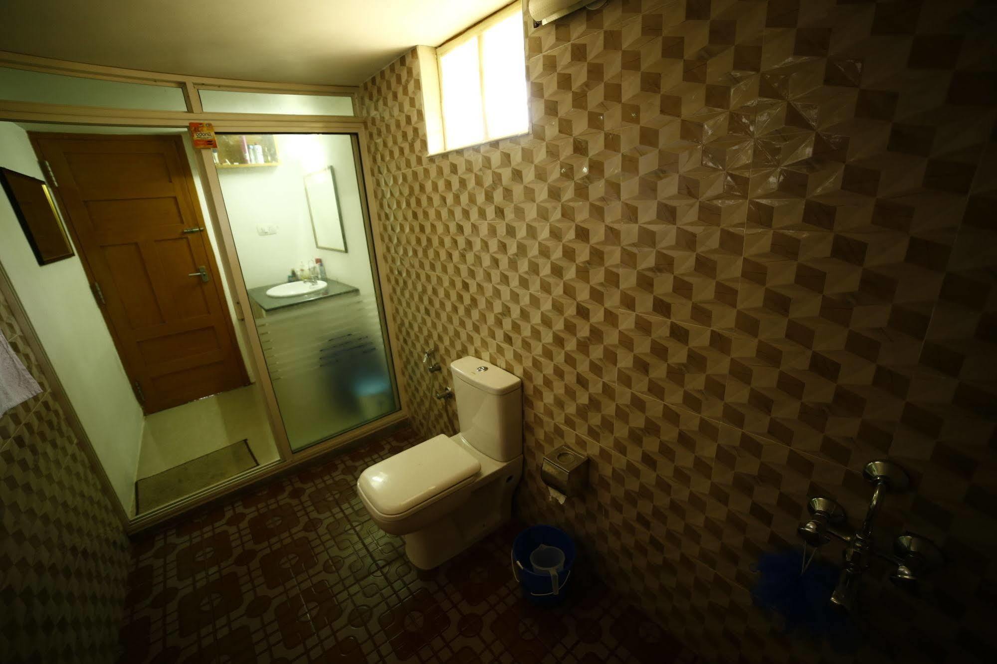 Cochin Cove Homestay Kochi Exteriör bild